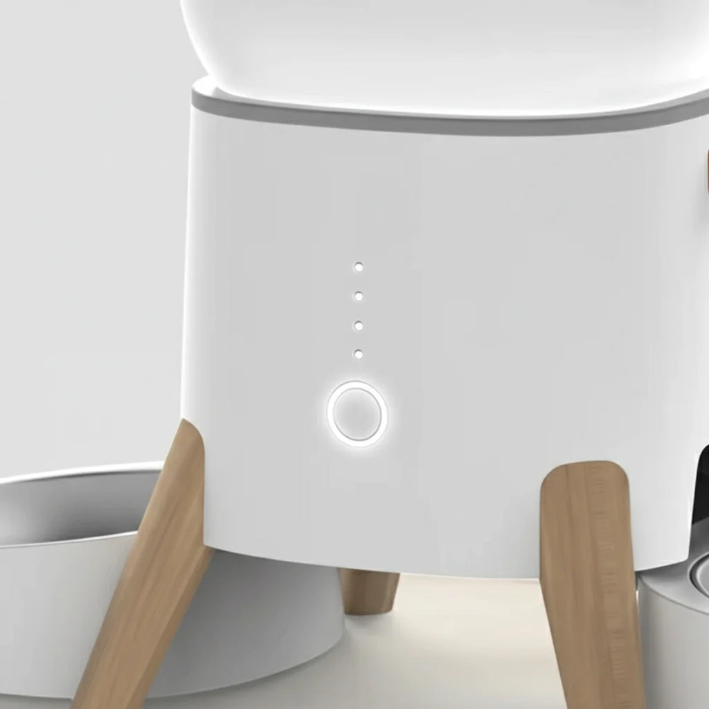 Détail macro de la sortie de croquettes FeedWise